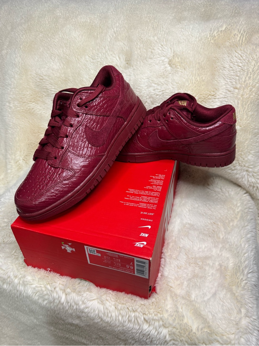 New in Box 🍄 Nike Dunk Low SS - Women’s Size 8.5 / Men’s Size 7